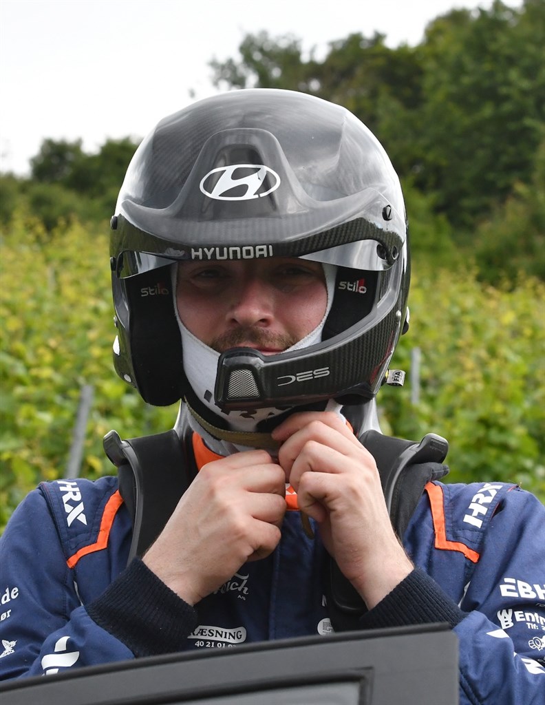 Simon Vallentin har fokus på mulighederne for at udvikle sin karriere i udenlandsk rally.
(Foto: Morten Dam - autoMOTIV/specialpress)